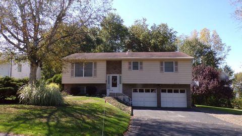 117 Earl Road Vestal NY 13850