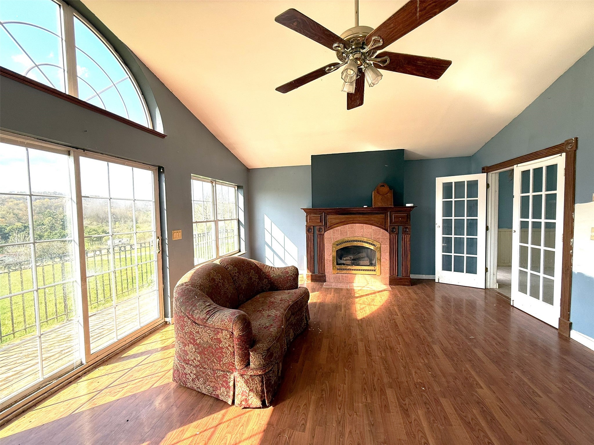 298 West Hill Road - Photo 4
