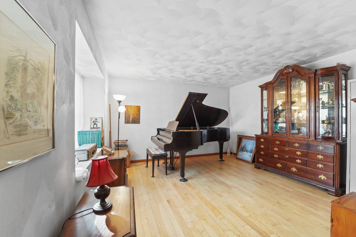 4533 Foster Valley Road