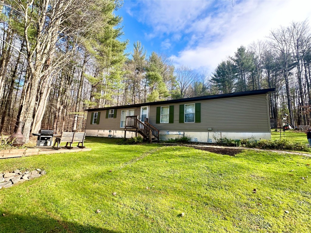 136 Alexander Road, Chenango Forks, New York image 2