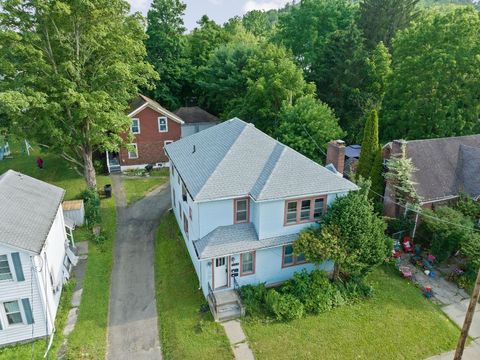 204 Prospect Street Endicott NY 13760