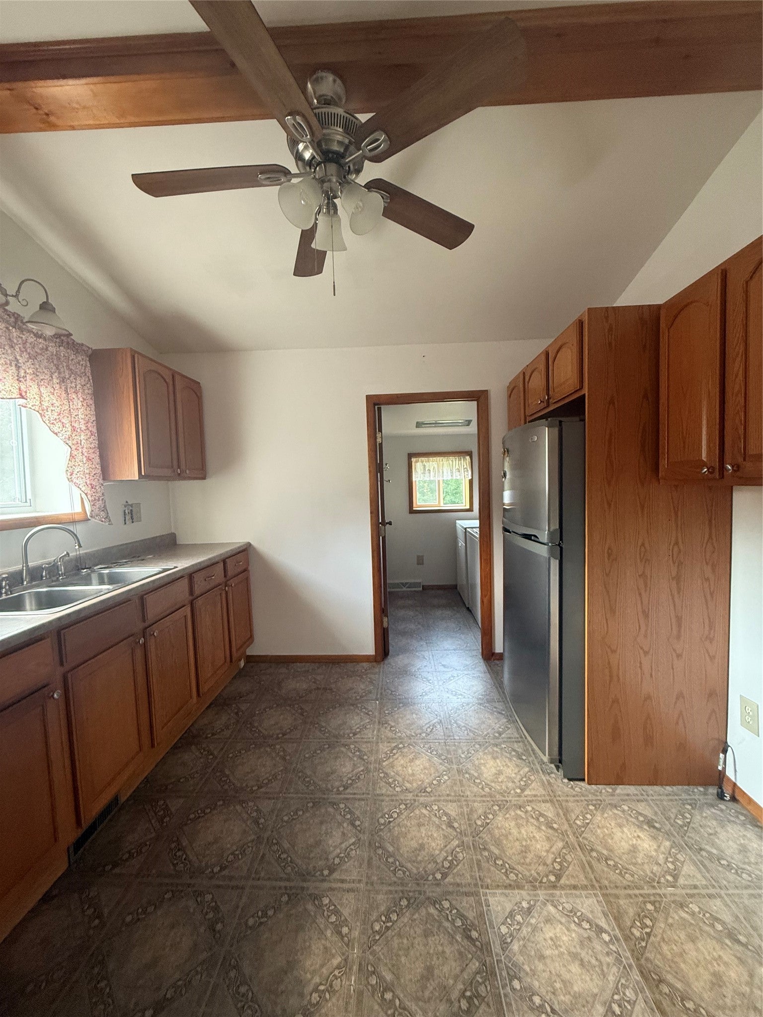 1068 Glenwood Road 1 - Photo 4