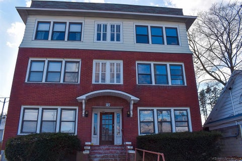 Homes For Sale - 327 Main Street<br/> Broome County, Binghamton, NY 13905