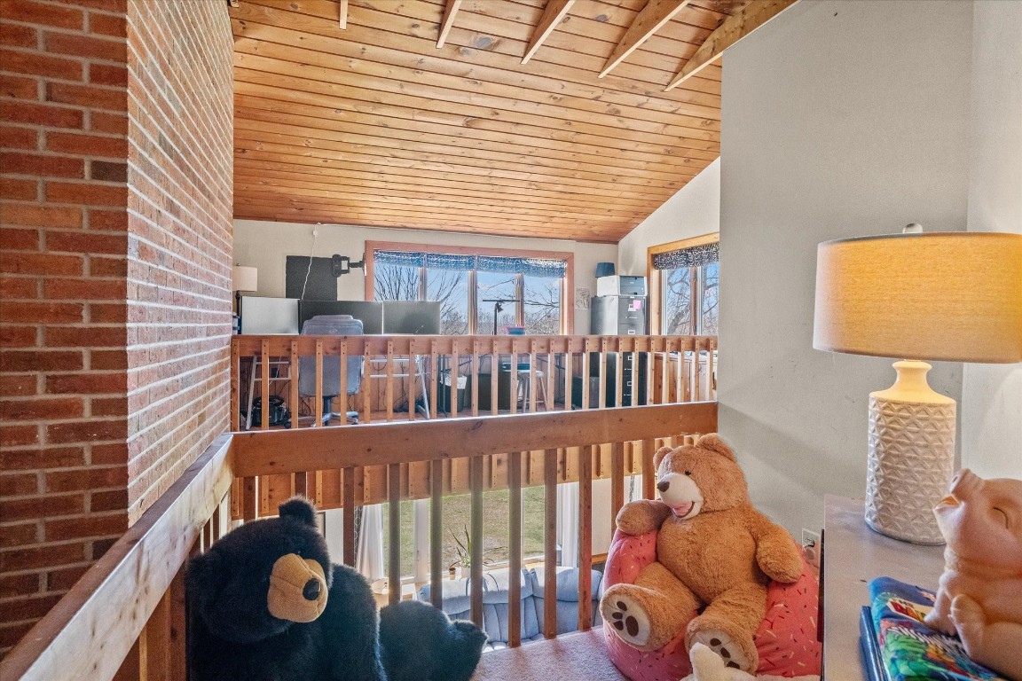 371 Hunt Road, Port Crane, New York image 37