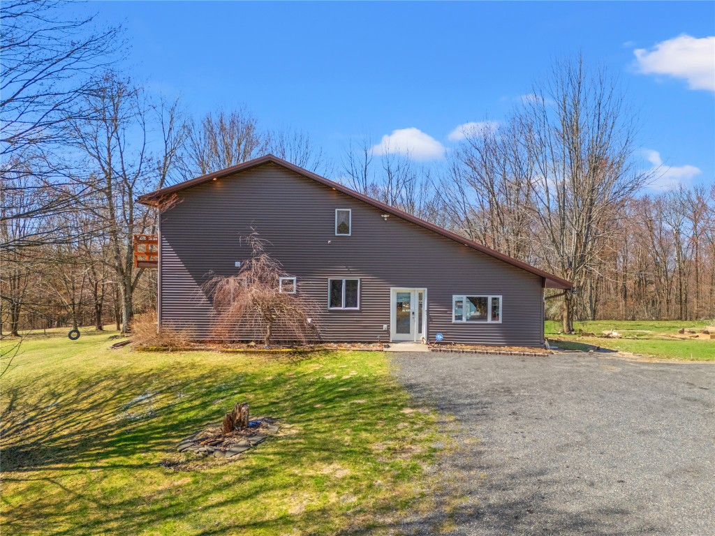 371 Hunt Road, Port Crane, New York image 2
