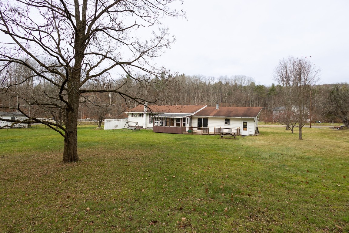 294 Powderhouse Road, Vestal, New York image 3