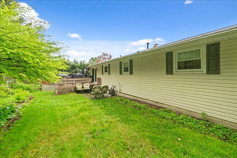 3828 Pembrooke Lane, Vestal, New York image 45