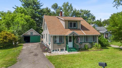 Homes For Sale - 1868 Castle Gardens Road<br/> Vestal, NY 13850
