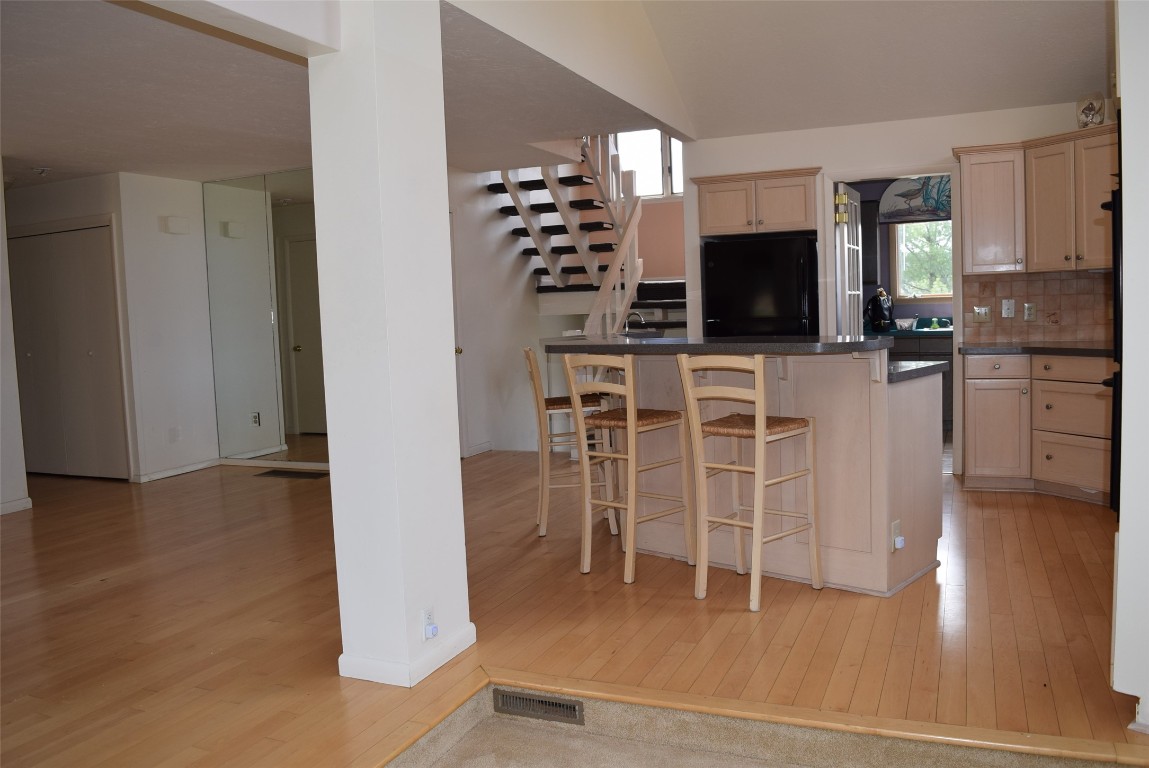 233 Woodgate Lane, Vestal, New York image 19