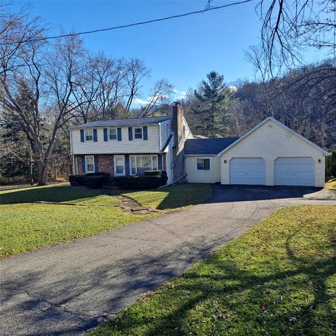 Photo for 358 Ingraham Hill Road
