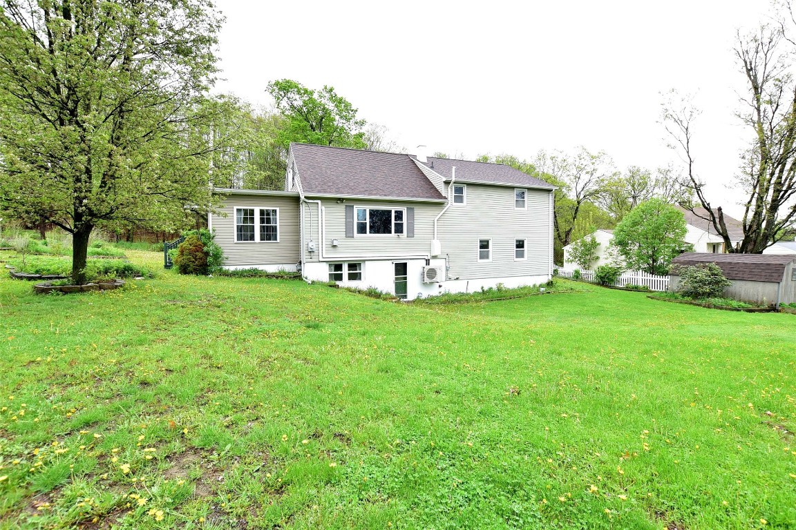 726 Robinson Road, Johnson City, New York image 38