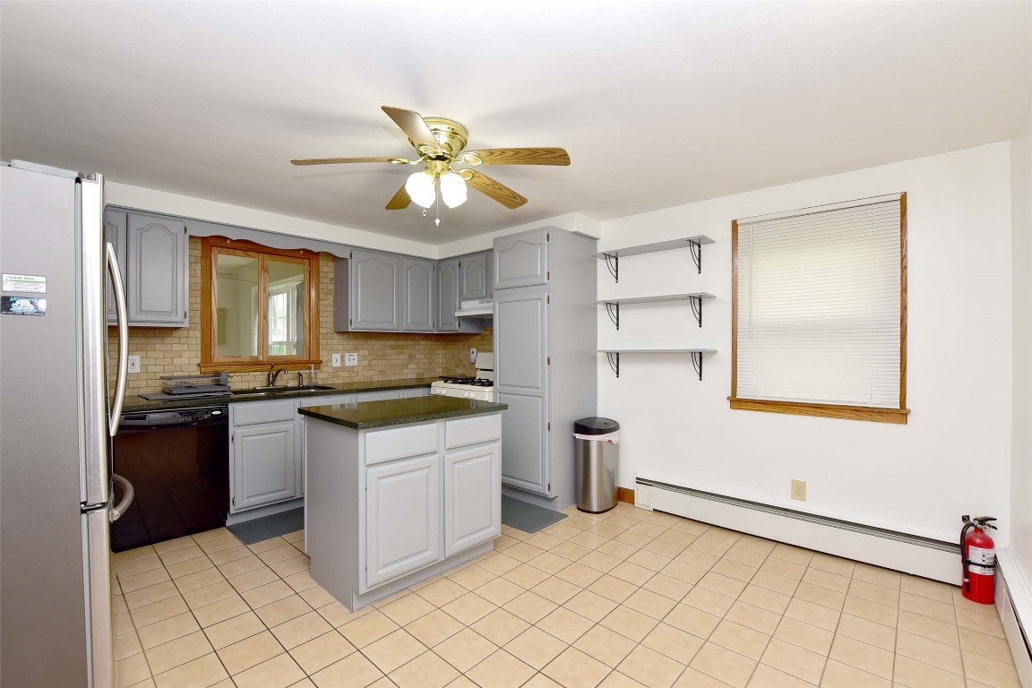 726 Robinson Road, Johnson City, New York image 14