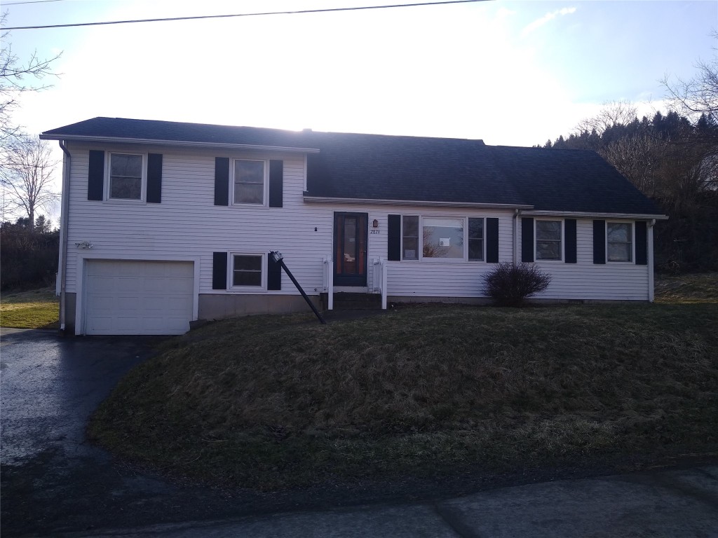 2879 E View Terrace, Cincinnatus, New York image 1