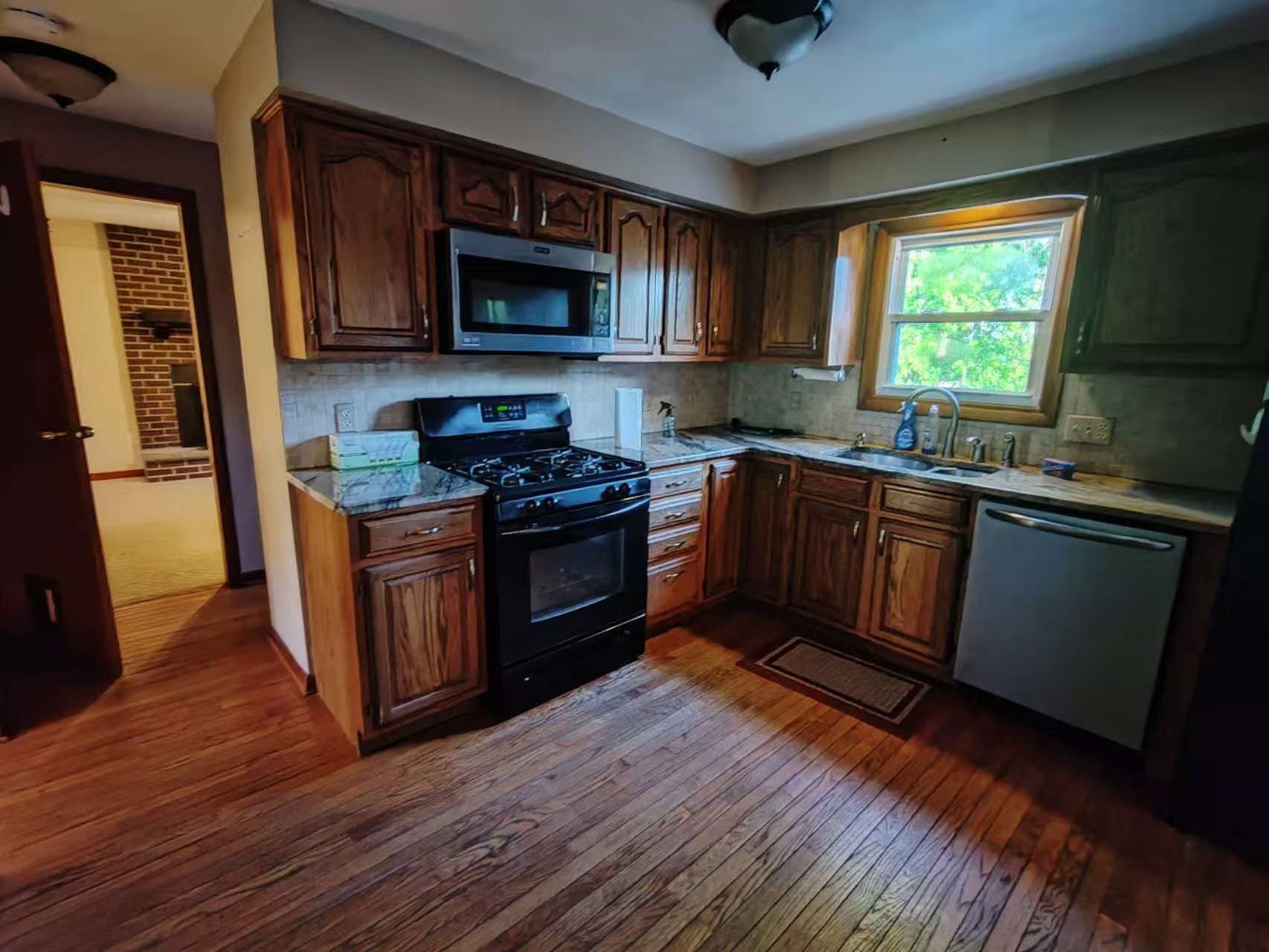 2028 Kim Drive - Photo 3