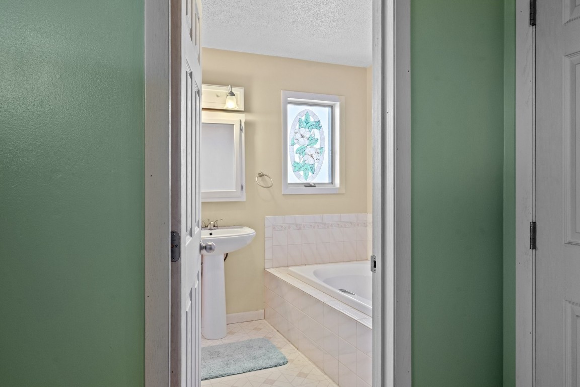 22 Oday Drive, Endicott, New York image 32