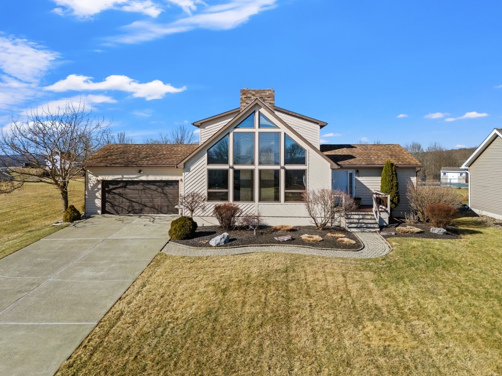 22 Oday Drive, Endicott, New York image 1