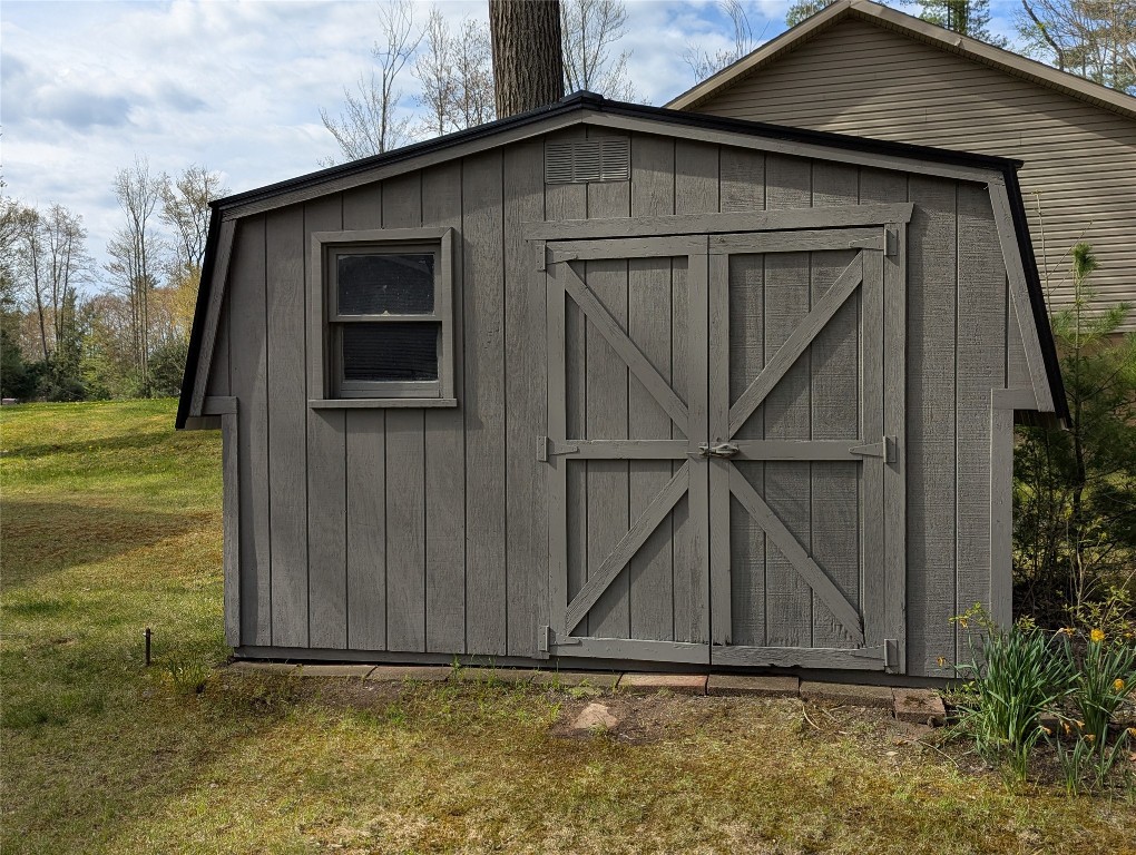 957 Neal Road, Endicott, New York image 7