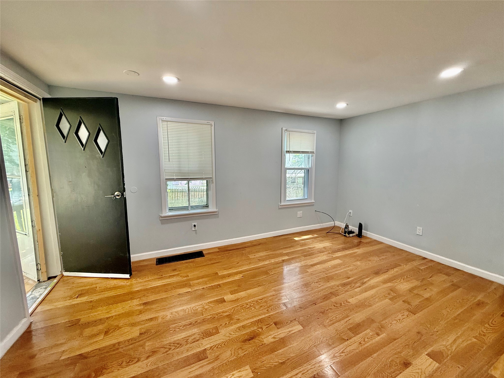 11 Spruce Street - Photo 4