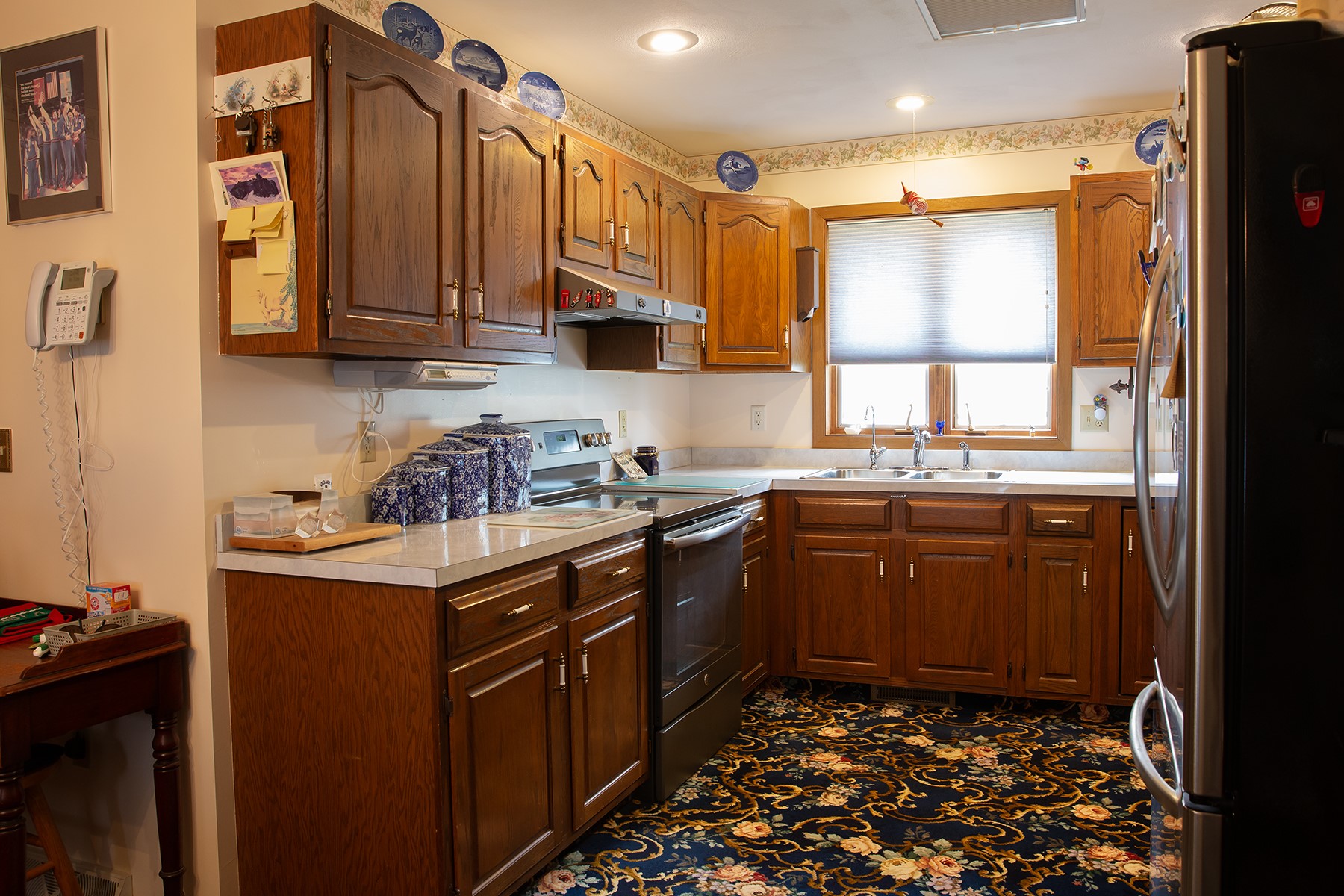 225 Loretta Lane Lane
