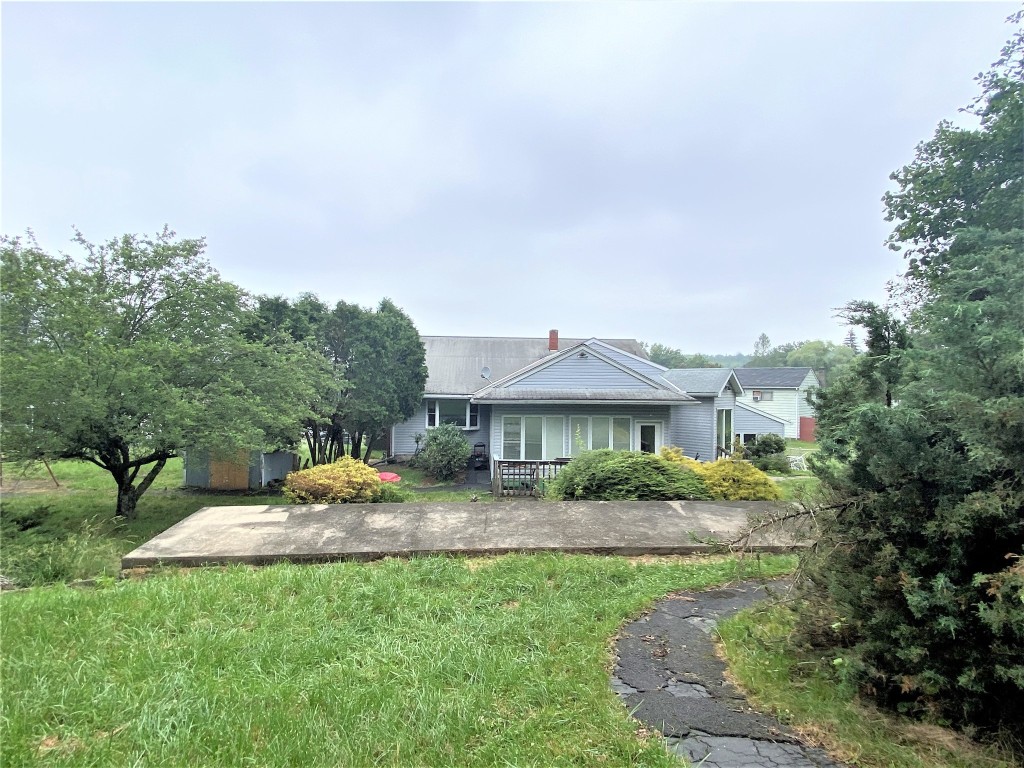 909 Marguerite Court, Vestal, New York image 3