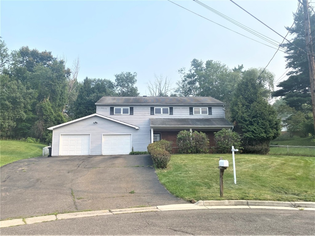 909 Marguerite Court, Vestal, New York image 2