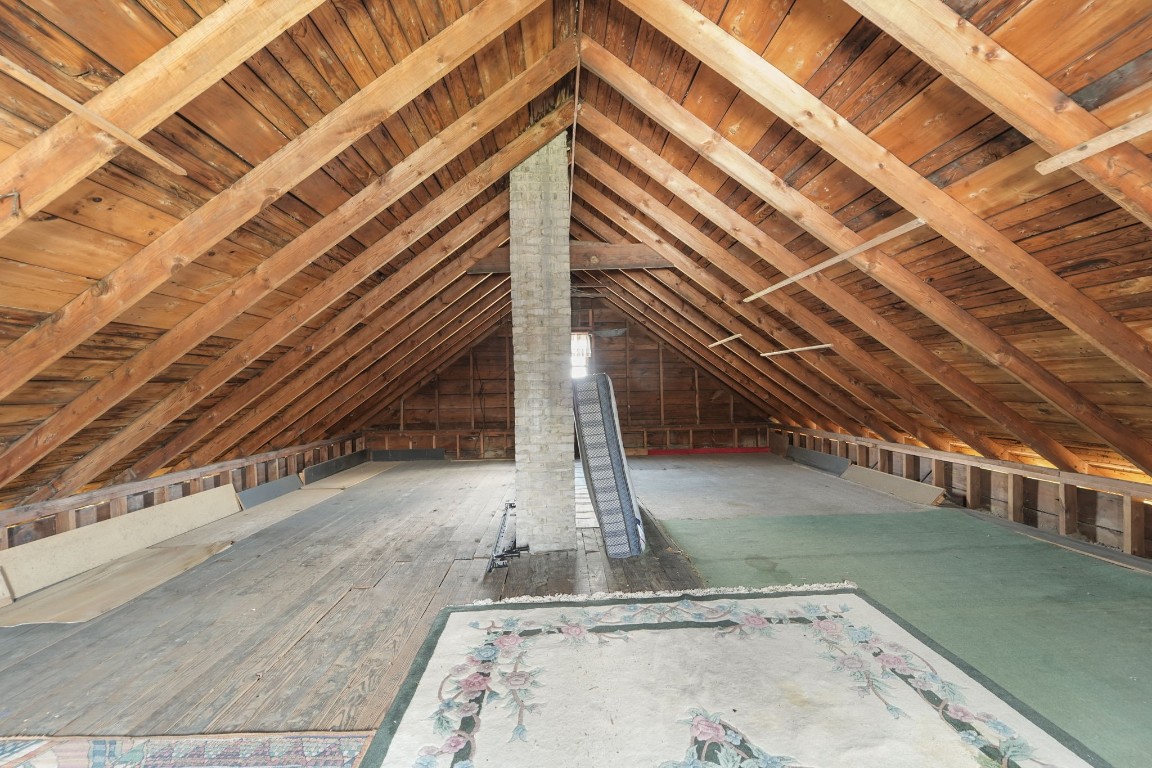 503 Irving Avenue, Endicott, New York image 24