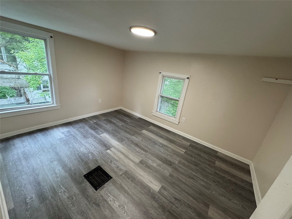 31 Winding Way, Binghamton, New York image 6