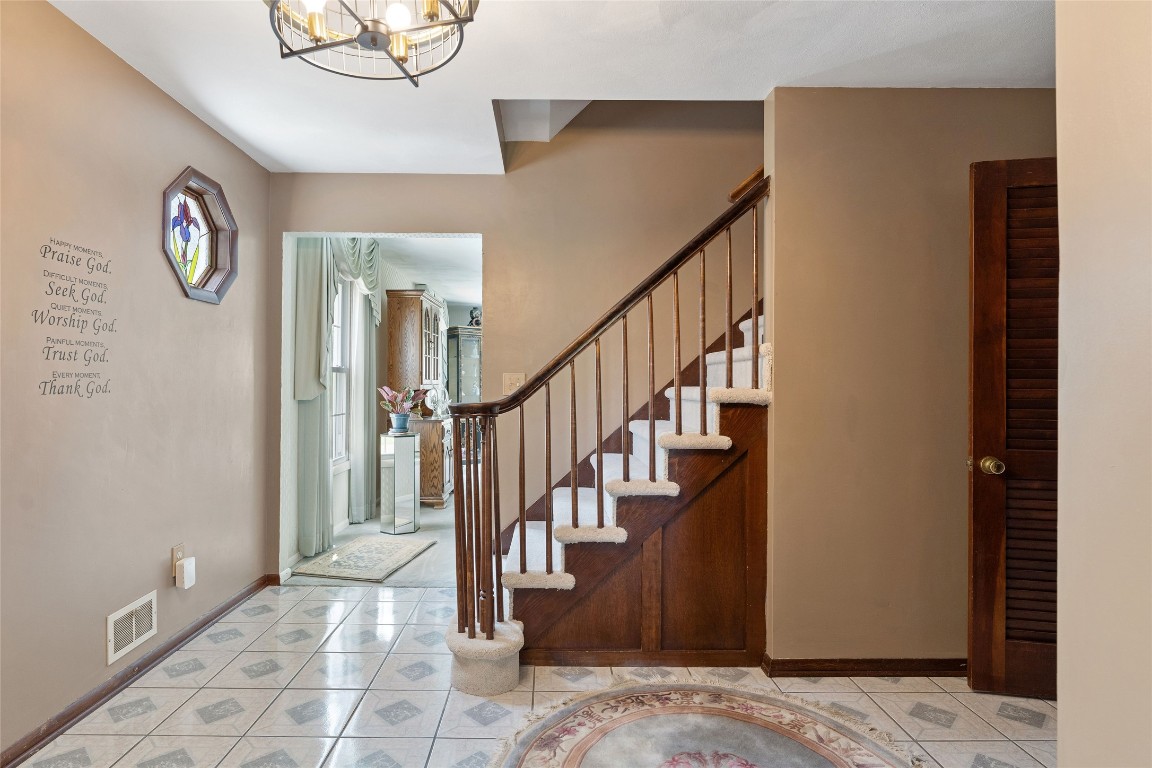 3113 Sarasota Avenue, Vestal, New York image 5