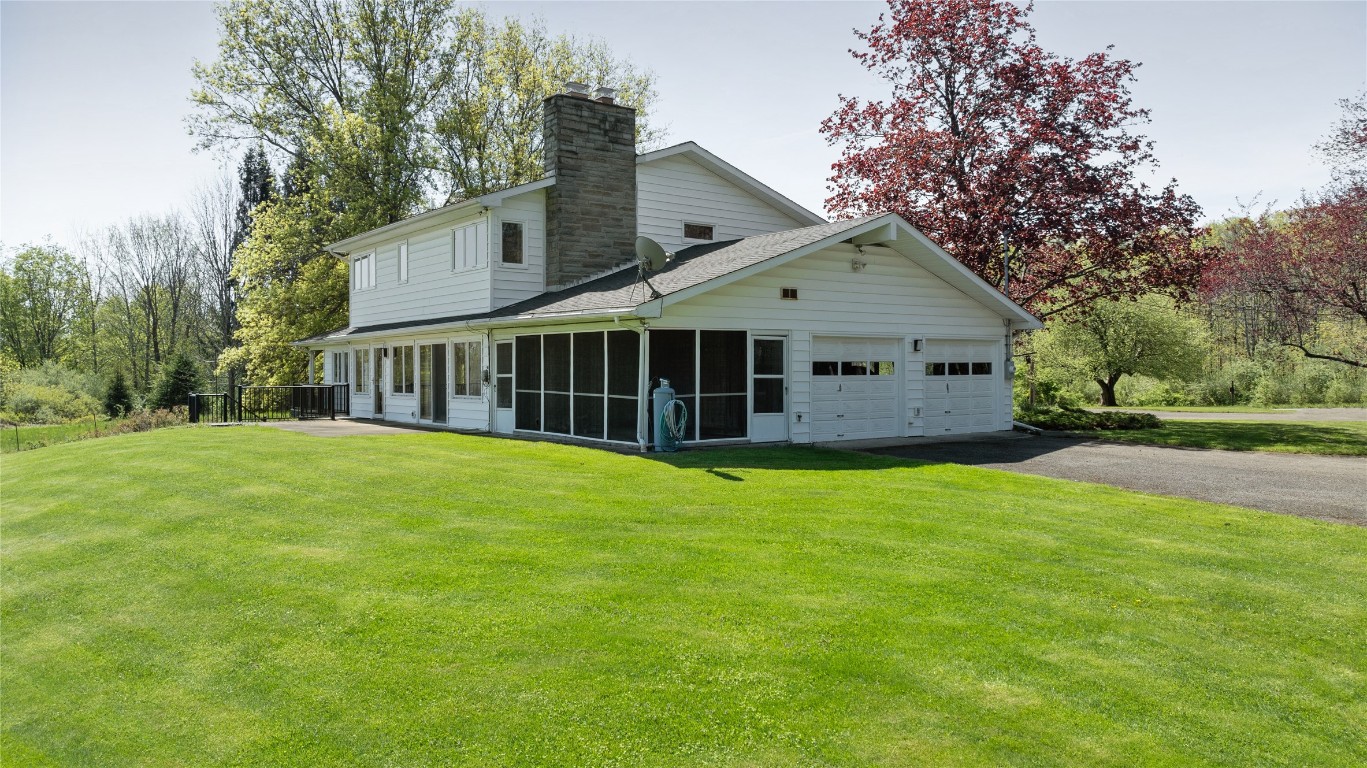 67 W Hill Road, Vestal, New York image 42