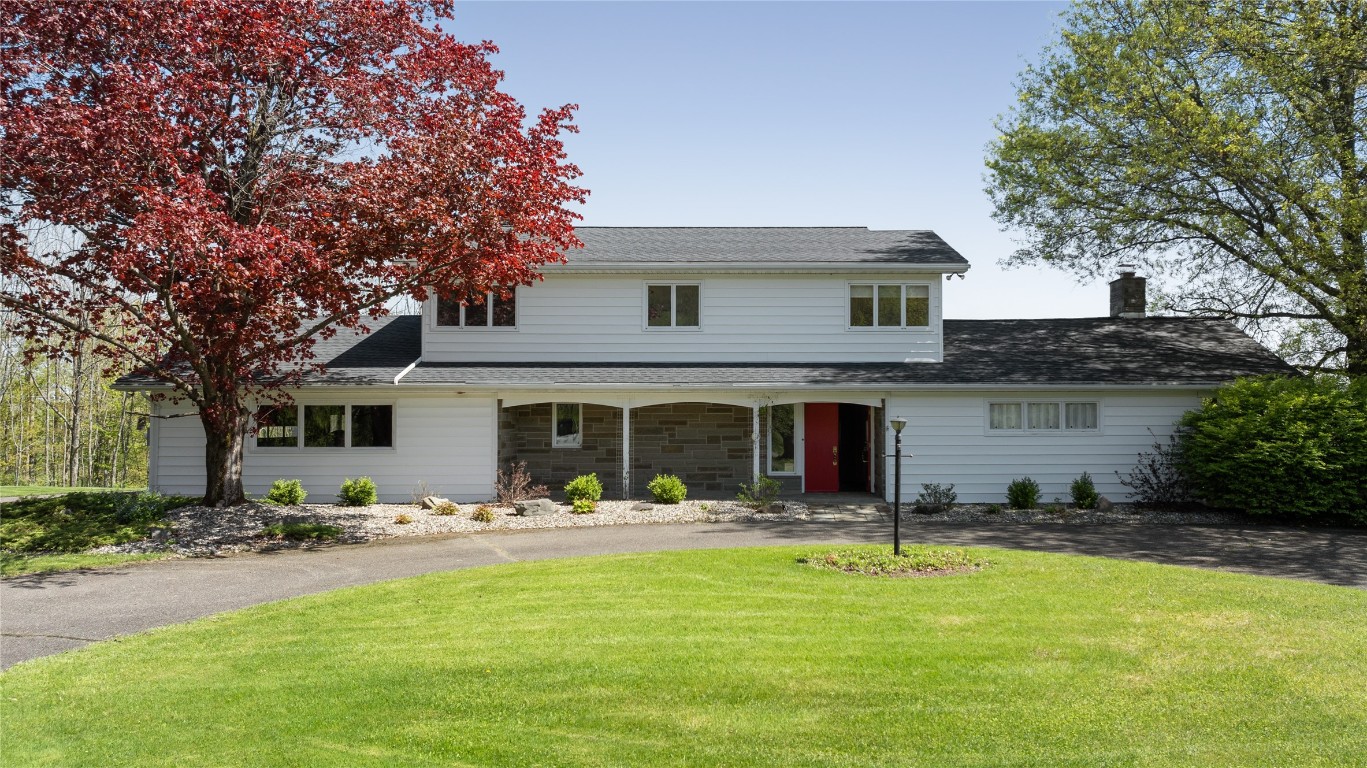 67 W Hill Road, Vestal, New York image 1