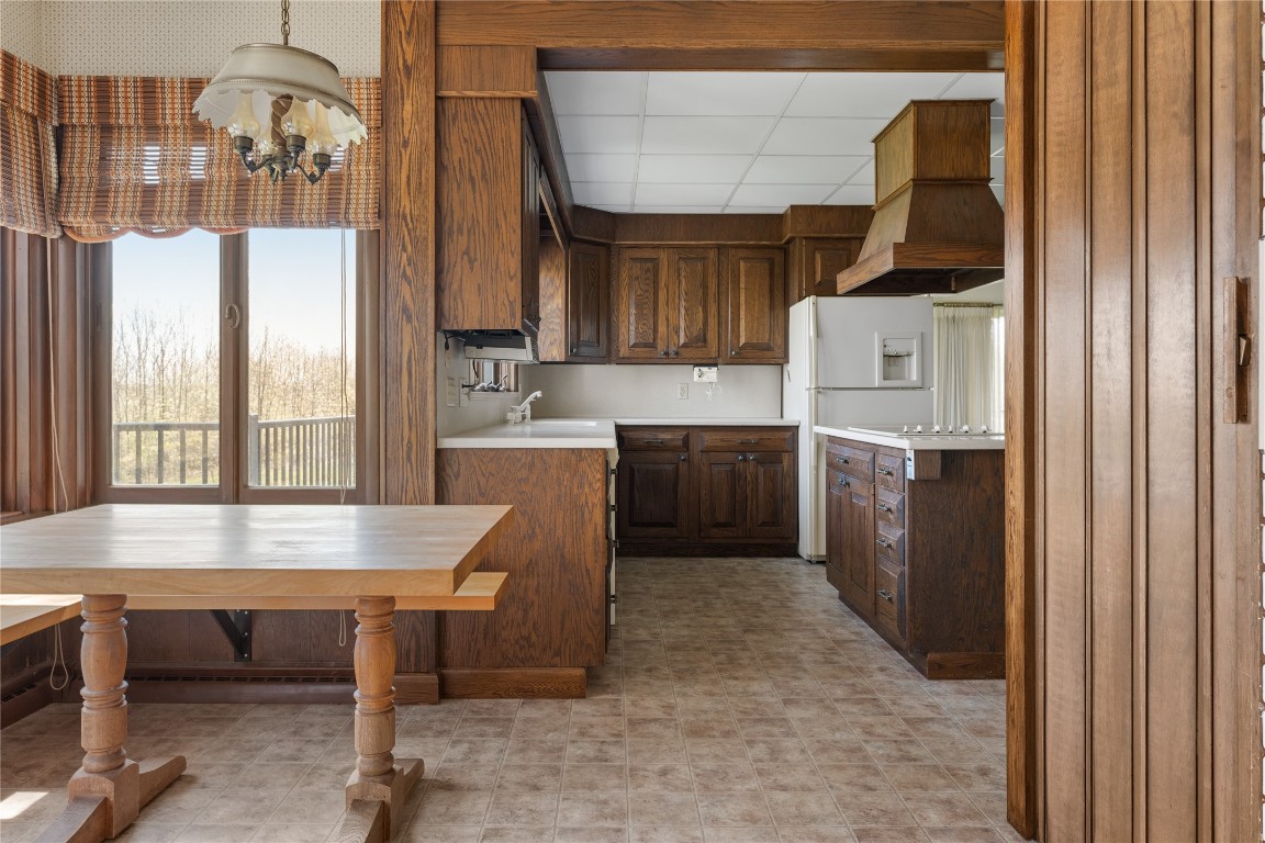 67 W Hill Road, Vestal, New York image 8