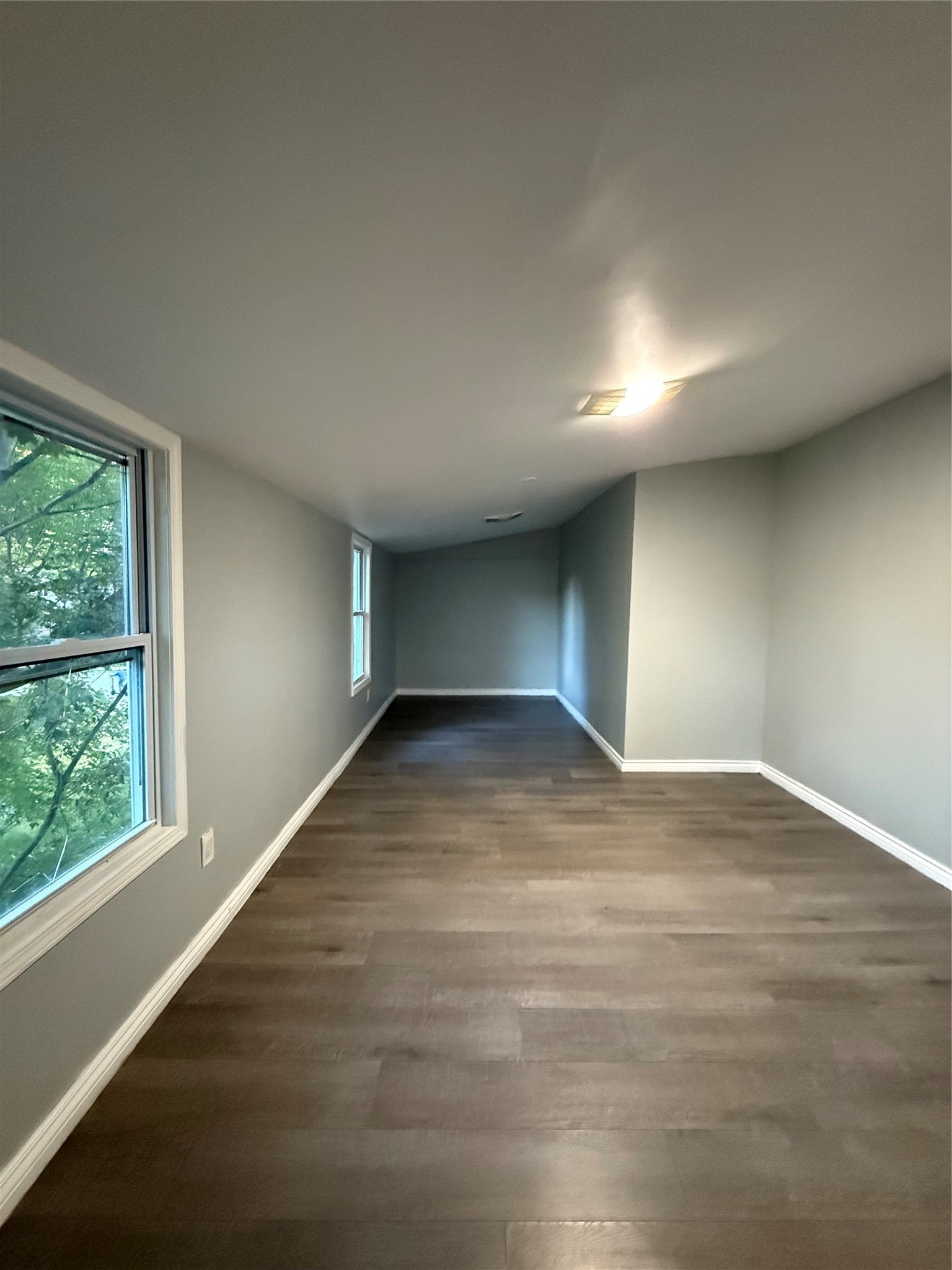 4 Thorp ST - Photo 4