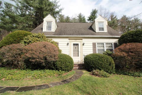Photo for 605 Pinecrest Road