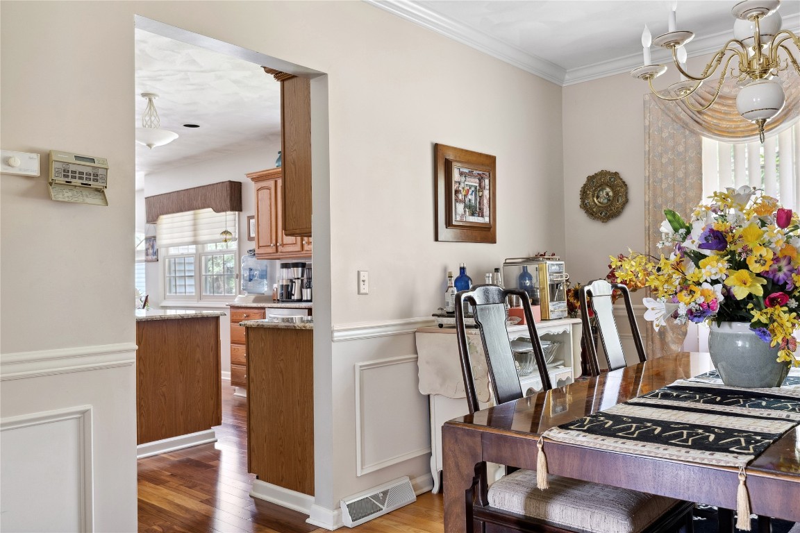 113 Emily Court, Vestal, New York image 9