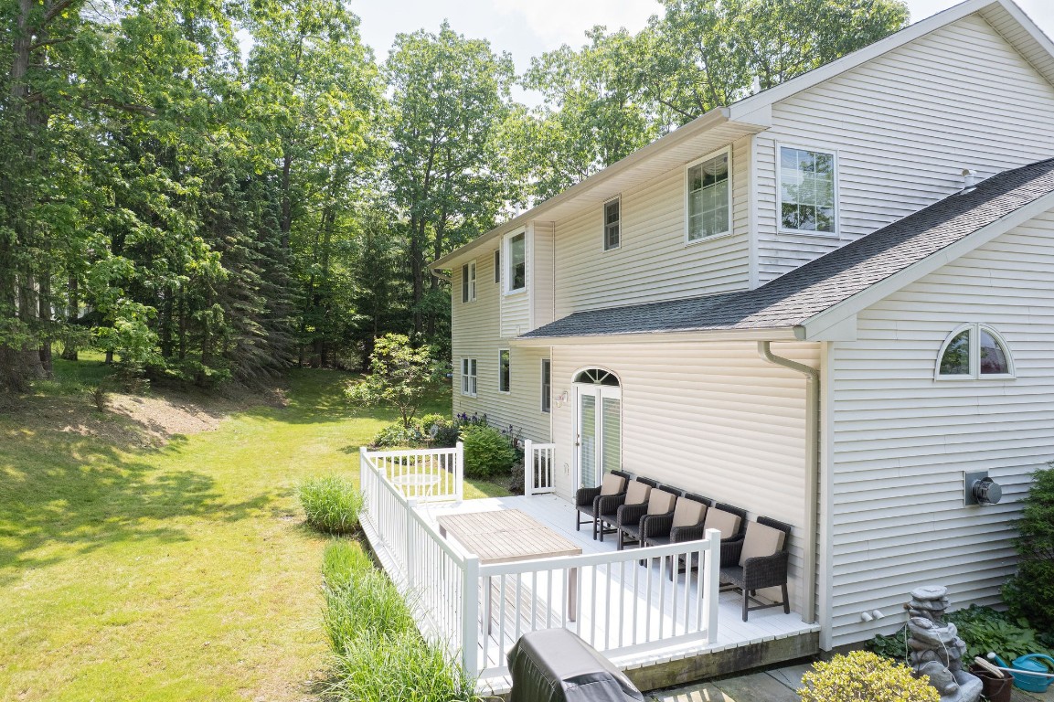 113 Emily Court, Vestal, New York image 41