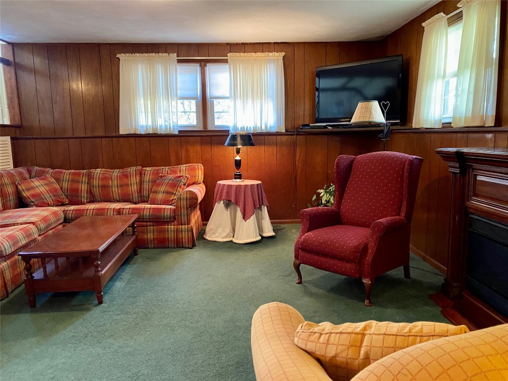 2715 Manhattan Drive, Endicott, New York image 20