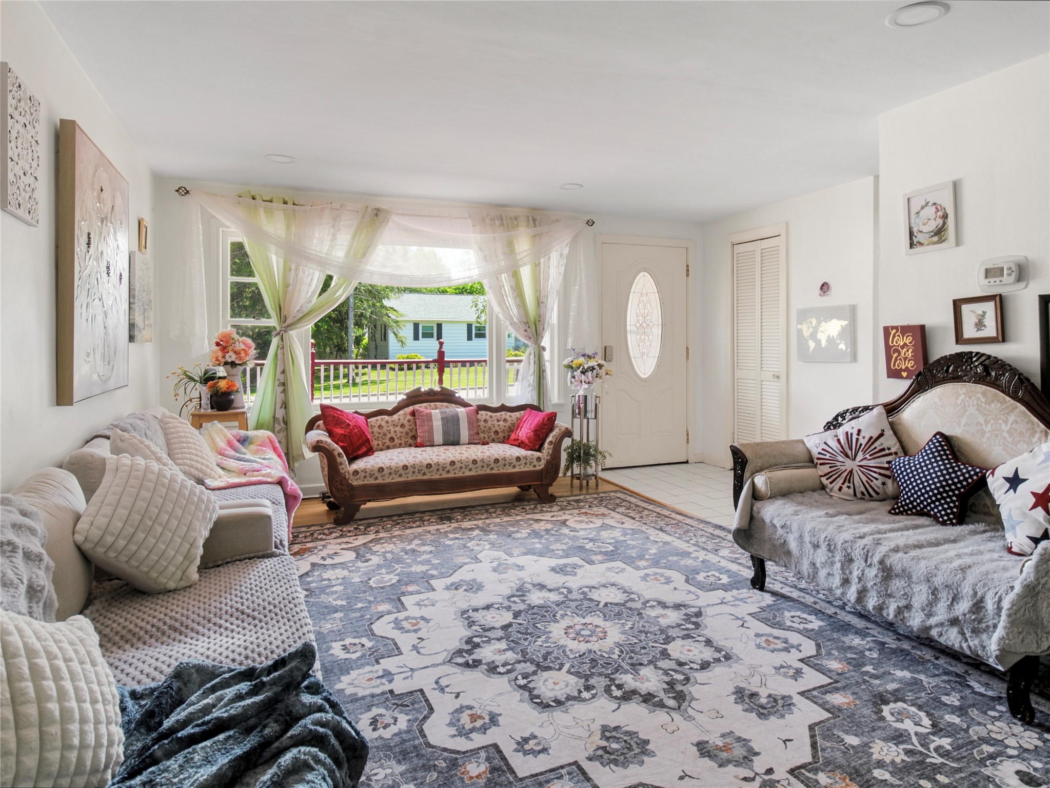 12 Brookside Avenue W