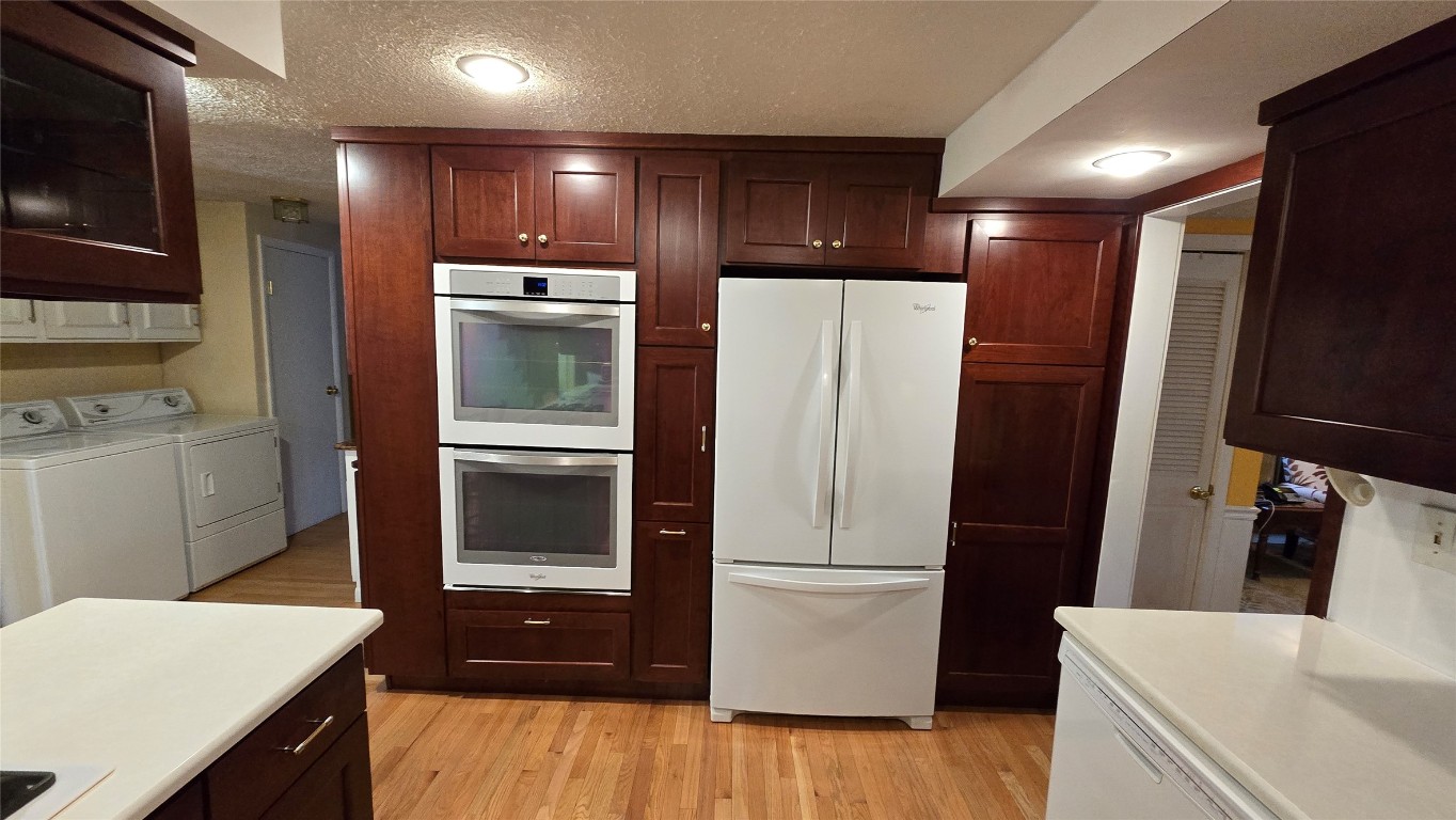 453 Grippen Road, Vestal, New York image 18