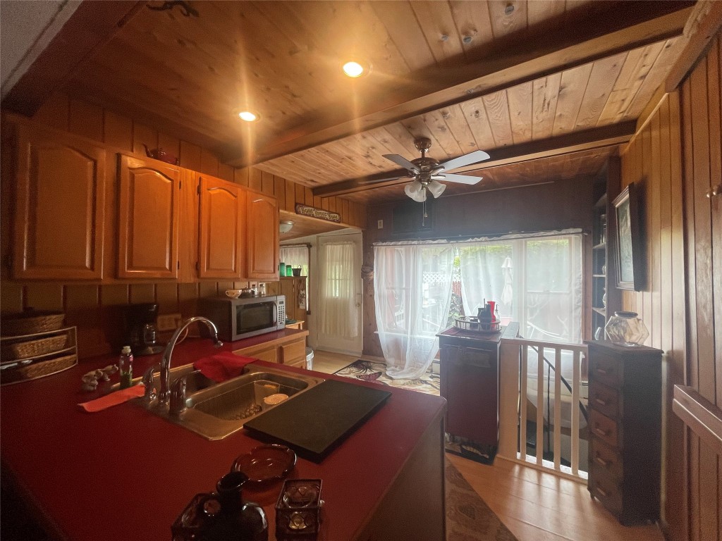 84 Jacobs Hwy, Binghamton, New York image 10