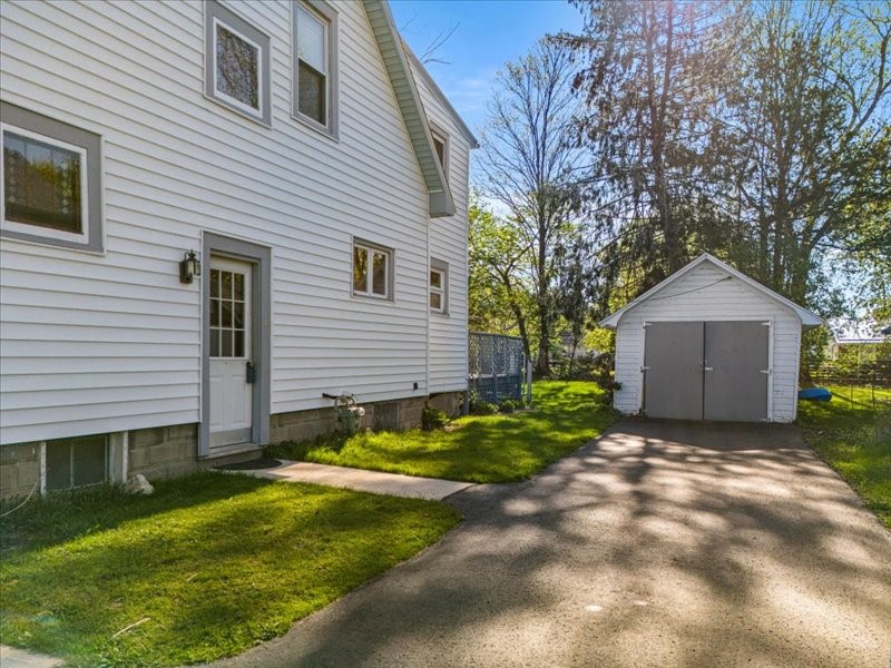 228 Tracy Road, Vestal, New York image 29