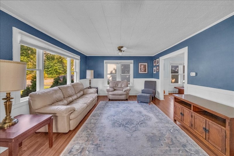 812 Vestal Lane