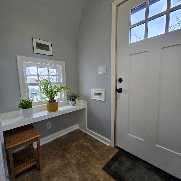 16 Allendale Road, Binghamton, New York image 3