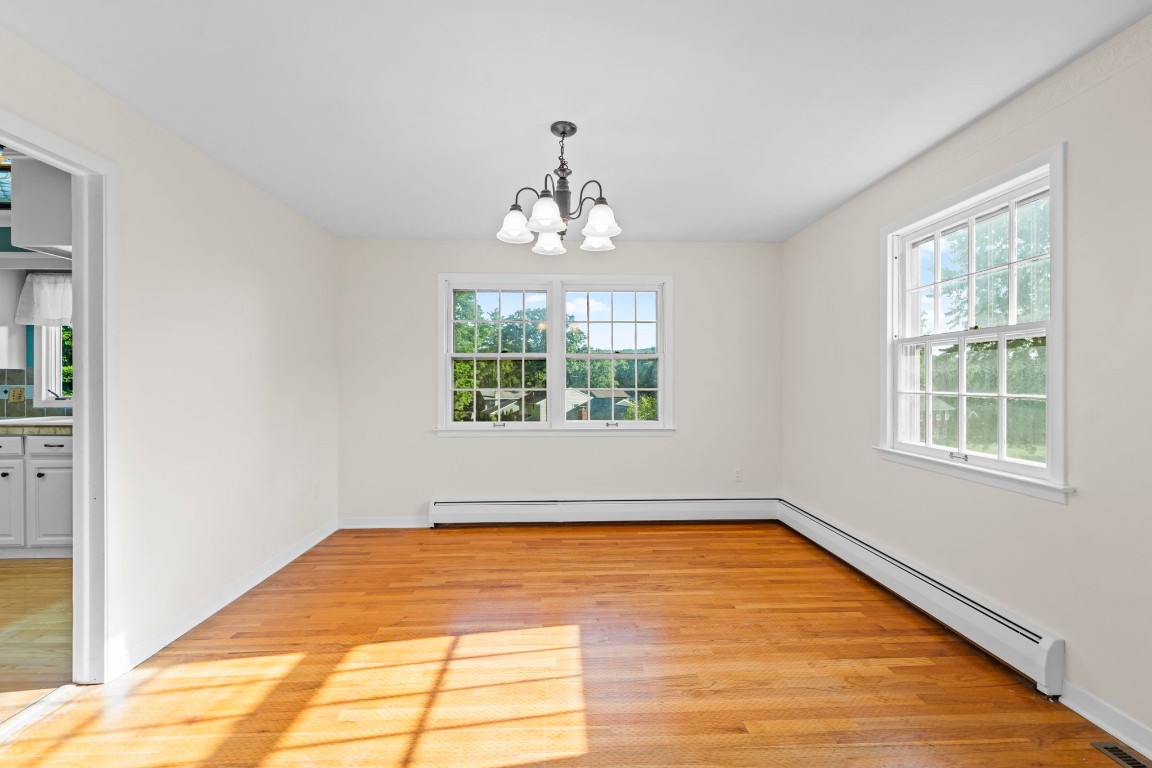4 Wellington Court, Endicott, New York image 6