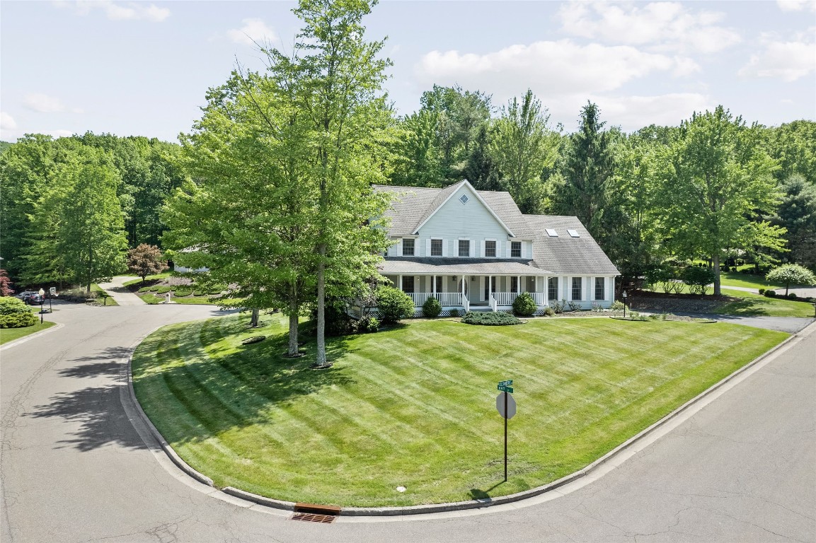 100 Elsmere Place, Vestal, New York image 3
