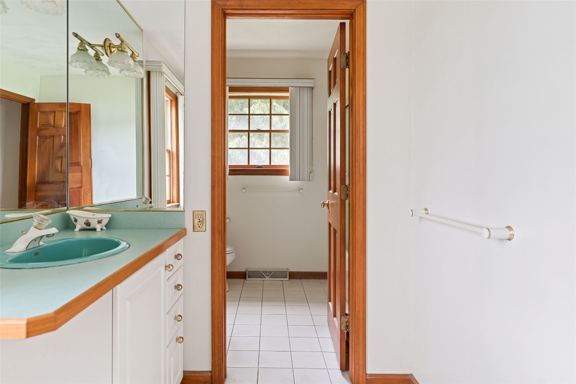 100 Elsmere Place, Vestal, New York image 33
