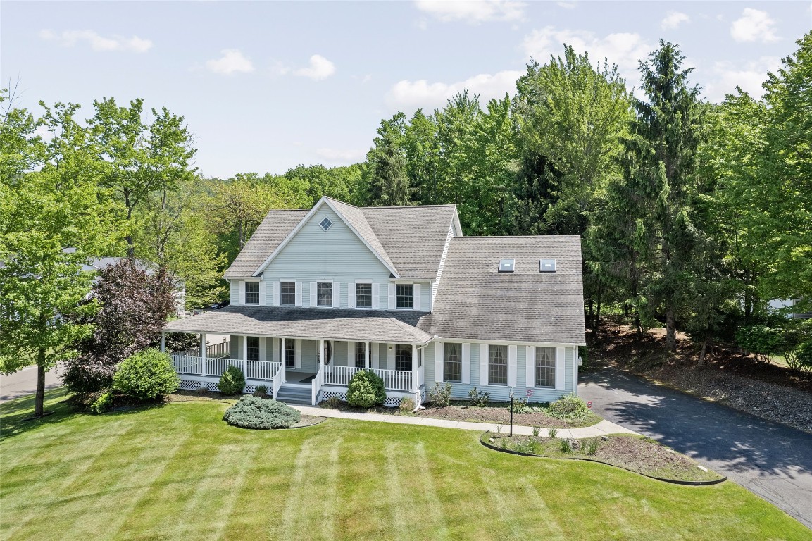 100 Elsmere Place, Vestal, New York image 2