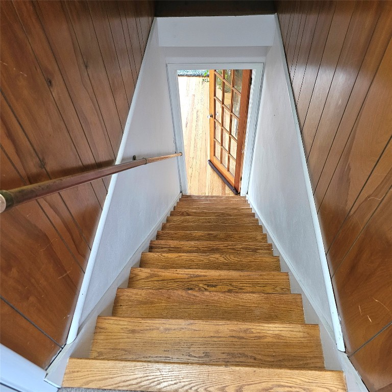 601 Maple St, Endicott, New York image 23