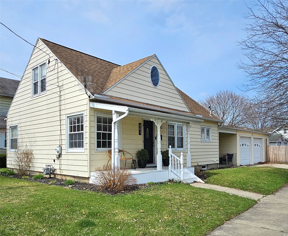 601 Maple St, Endicott, New York image 1