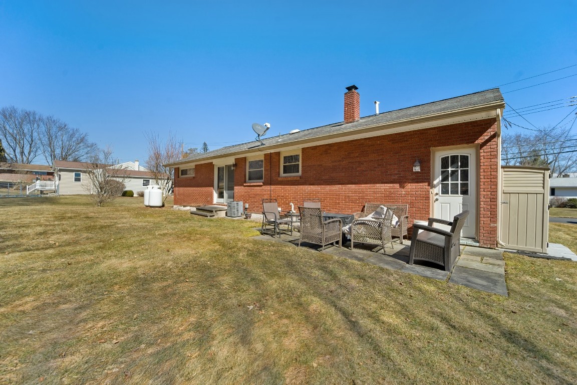 17 Holmes Avenue, Apalachin, New York image 30