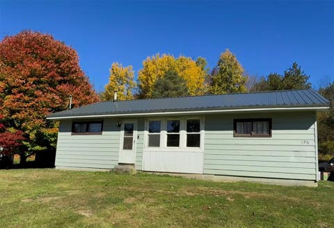 Photo for 156 Sanitaria Springs Road